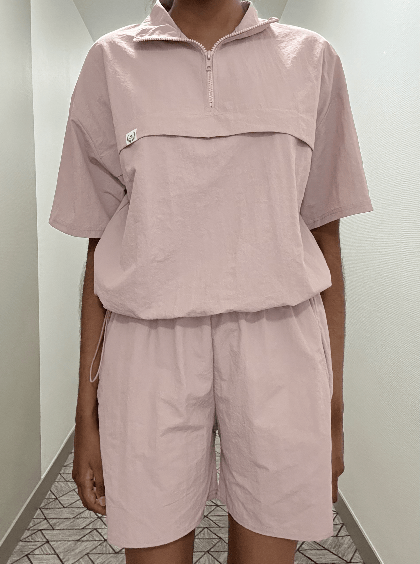 Ensemble haut et short en nylon rose