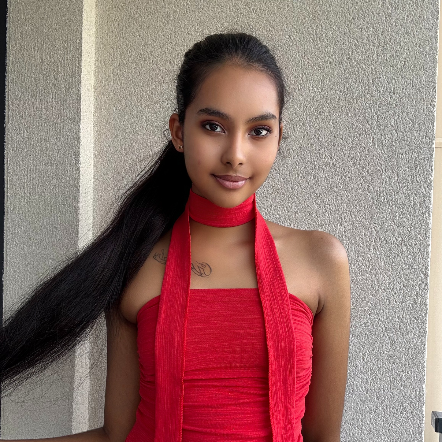 Top sans manches avec choker